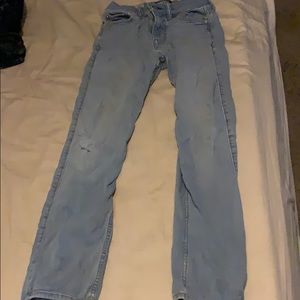 selling Abercrombie & Fitch jeans